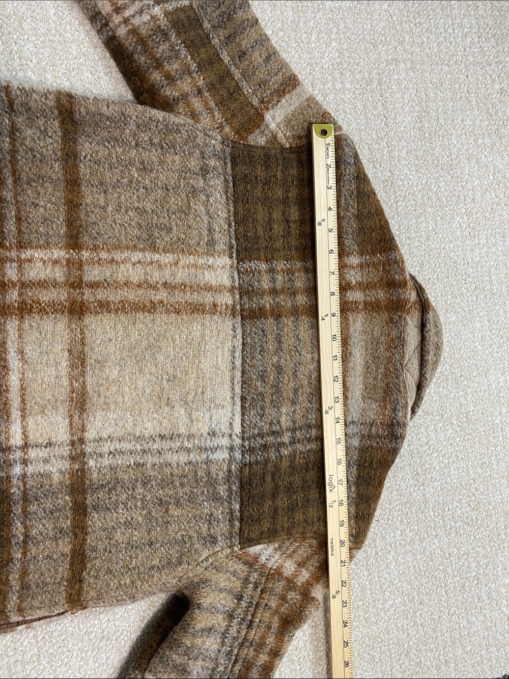 Aritzia Wilfred Ganna Brown and Cream Plaid Teddy Shacket Size M 75% Wool Laine - Picture 16 of 16